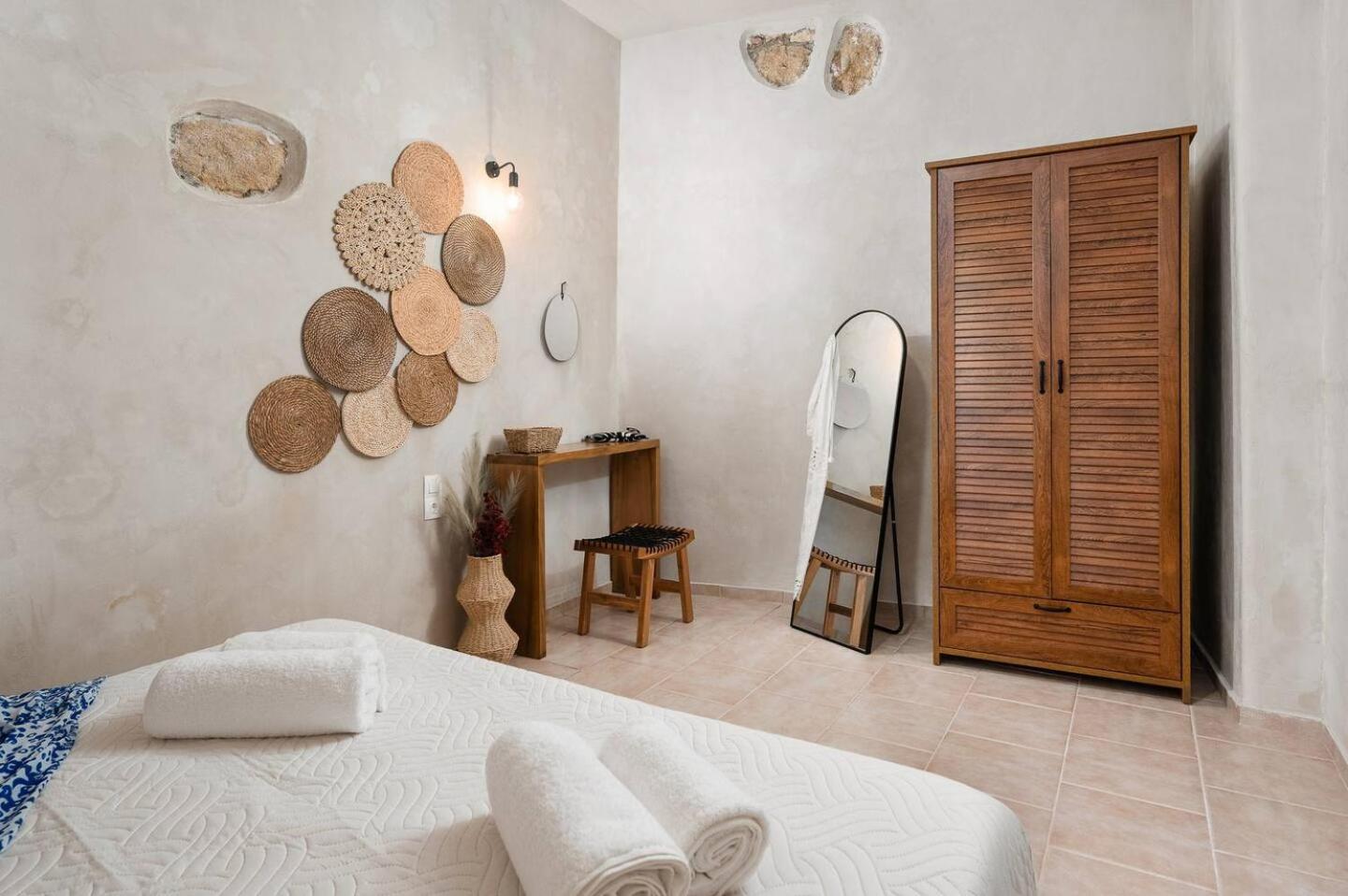 Hotel Casa Grotta With Sea & Cave View à Matala Extérieur photo
