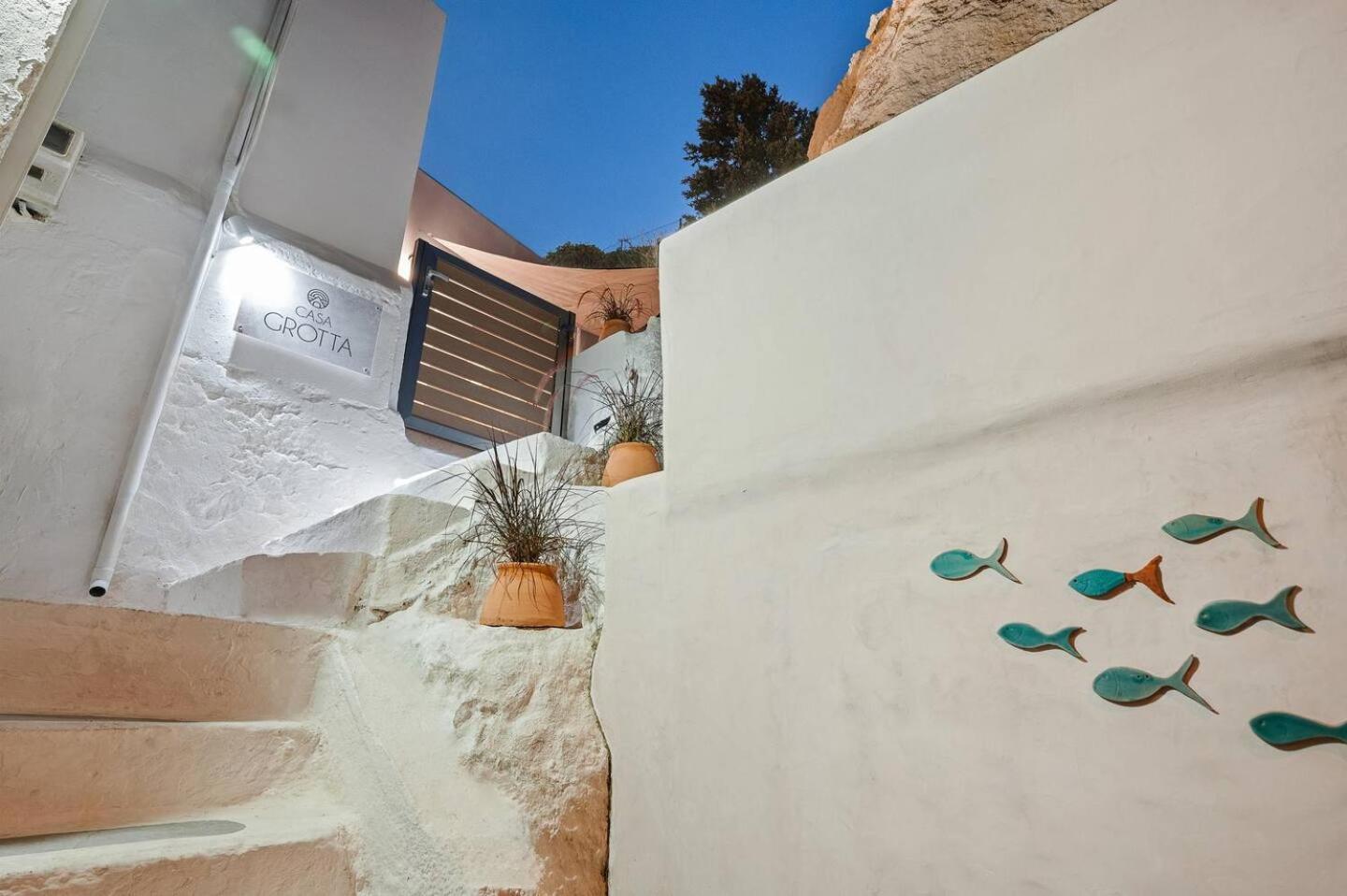 Hotel Casa Grotta With Sea & Cave View à Matala Extérieur photo